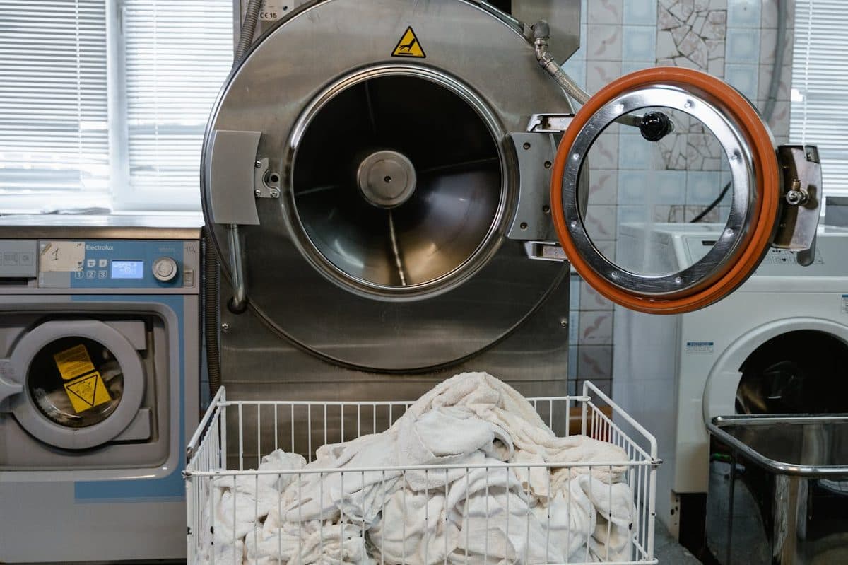 A Guide to Commercial Laundry Services in Sheffield